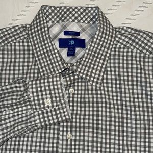 EUC Egara Shirt Mens XL Slim Gray & White Plaid Long Sleeve Button Down Non Iron